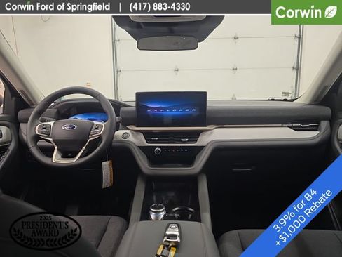 New 2026 Ford Explorer Active AWD/4WD image 15