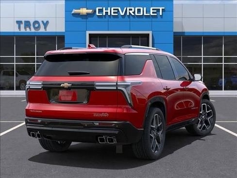 New 2025 Chevrolet Traverse High Country w/ LPO, Floor Liner Package FWD image 4
