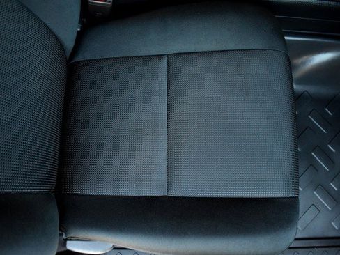 Used 2014 Toyota FJ Cruiser 4WD w/ Convenience Package image 40