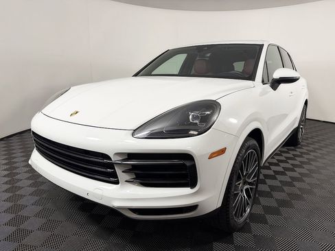 Used 2019 Porsche Cayenne AWD/4WD image 3