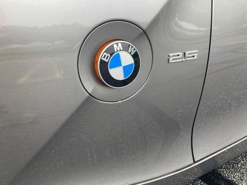 Used 2003 BMW Z4 2.5i RWD image 3
