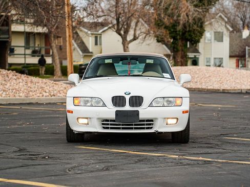 Used 2001 BMW Z3 3.0i image 2