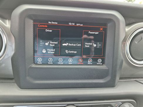 Used 2020 Jeep Gladiator Overland w/ Safety Group AWD/4WD image 5