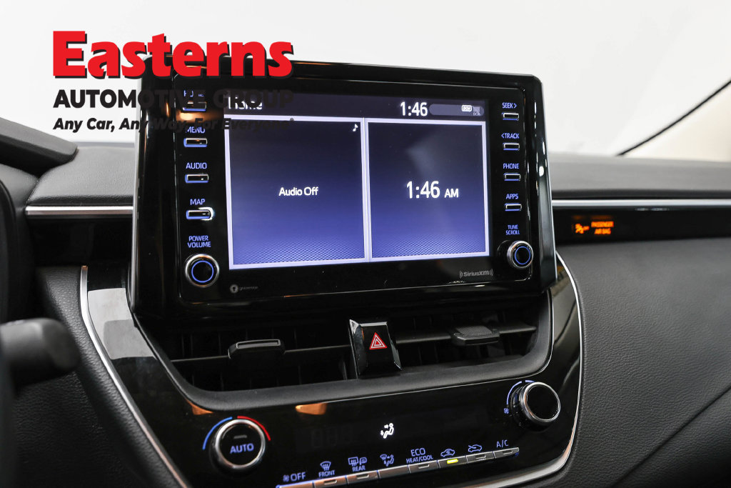 Used 2021 Toyota Corolla LE w/ Carpet Mat Package (TMS) FWD image 19