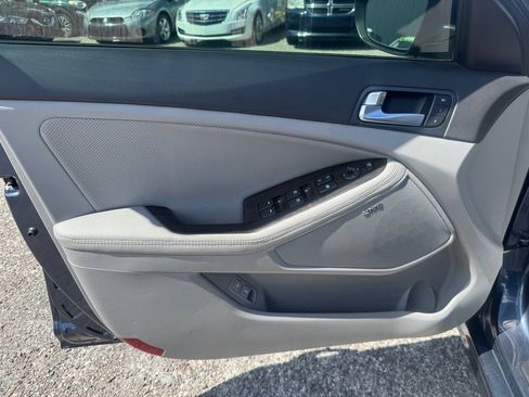 Used 2015 Kia Optima EX w/ EX Premium Package image 14