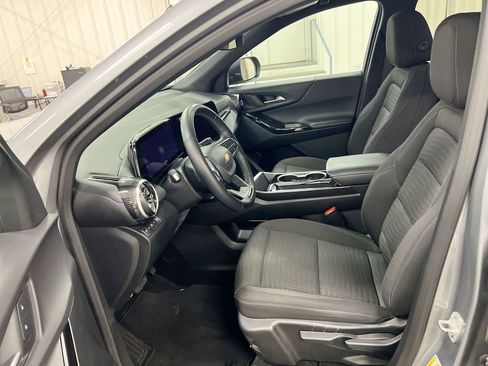 Used 2025 Chevrolet Equinox LT AWD/4WD image 20