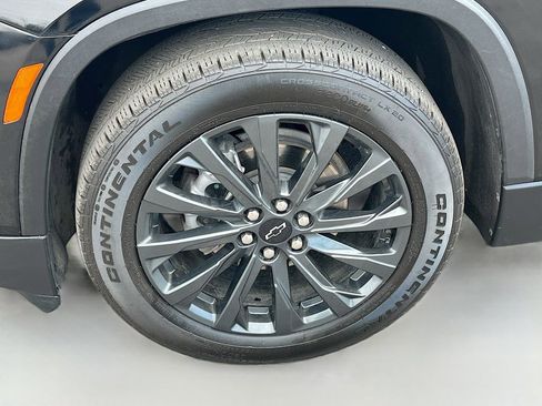 Used 2023 Chevrolet Traverse RS AWD/4WD image 33
