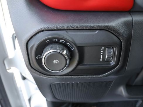 Used 2023 Jeep Wrangler Unlimited Rubicon w/ Xtreme 35 Tire Package AWD/4WD image 18