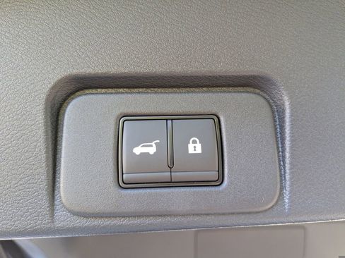 New 2026 Nissan Rogue Platinum AWD/4WD image 14