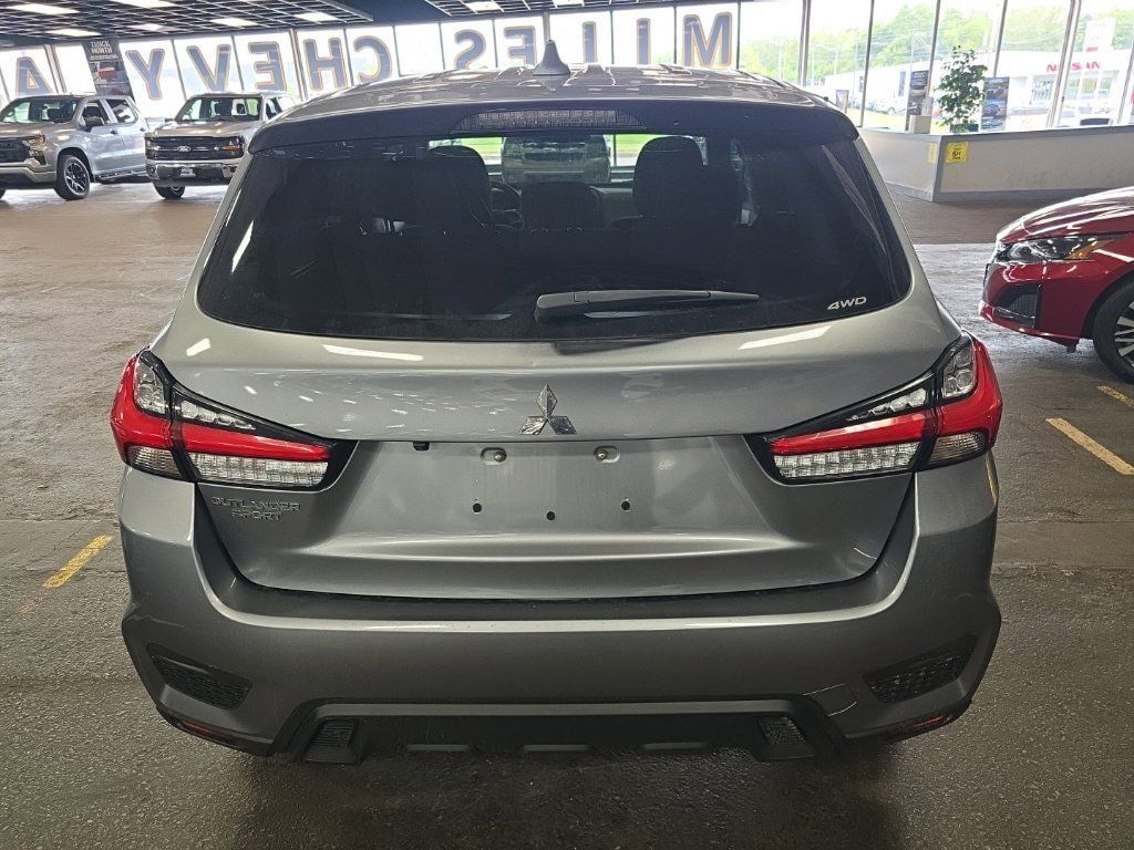 Used 2024 Mitsubishi Outlander Sport AWD image 4