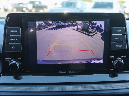 Used 2023 Kia Seltos LX image 20