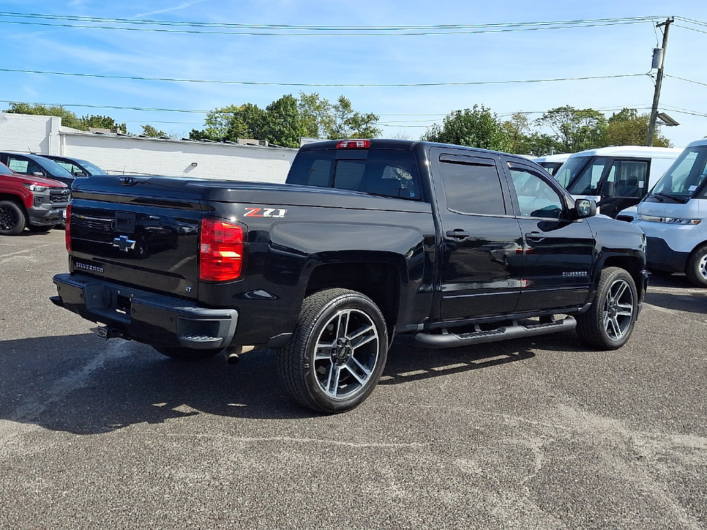Used 2018 Chevrolet Silverado 1500 LT w/ All Star Edition AWD/4WD image 12