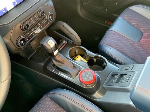 Used 2024 Ford Bronco Raptor image 4