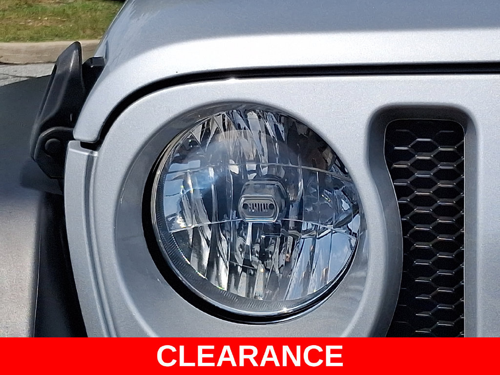 Used 2022 Jeep Wrangler Unlimited Sport AWD/4WD image 9