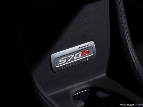 Used 2020 McLaren 570S Spider image 36