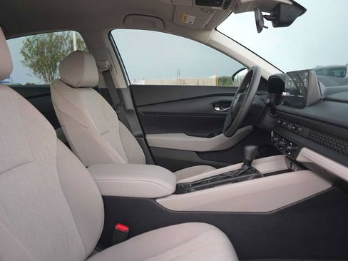 Certified 2026 Honda Accord LX image 15