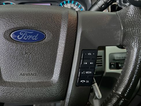 Used 2014 Ford F150 XLT w/ Equipment Group 302A Luxury AWD/4WD image 20