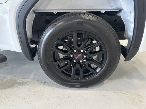 Used 2025 GMC Sierra 1500 Pro w/ Graphite Edition AWD/4WD image 14