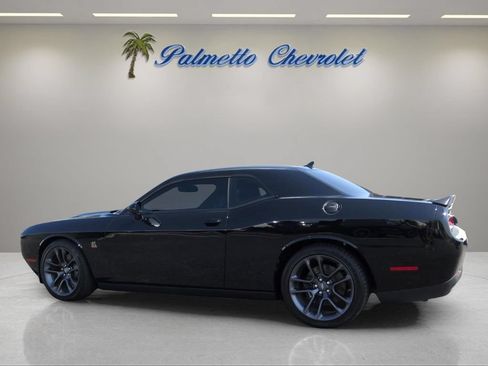 Used 2023 Dodge Challenger R/T Scat Pack RWD image 6
