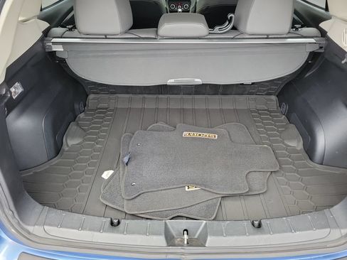 Used 2021 Subaru Crosstrek 2.5i Sport w/ Moonroof Package AWD/4WD image 8