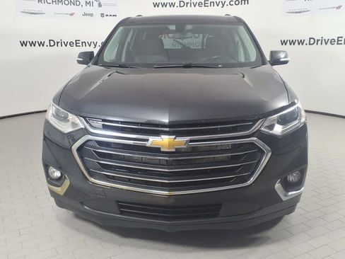 Used 2020 Chevrolet Traverse LT w/ LPO, Floor Liner Package AWD/4WD image 2