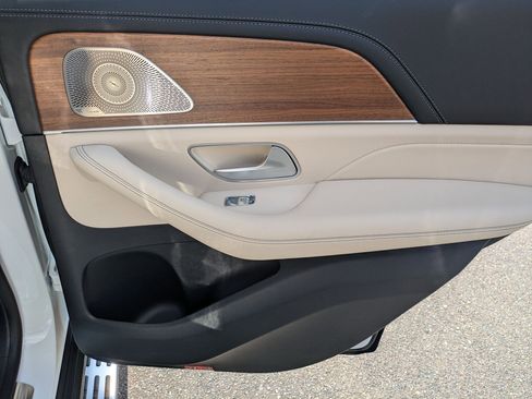 Certified 2024 Mercedes-Benz GLE 350 4MATIC image 36