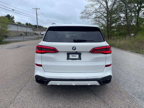 Used 2020 BMW X5 xDrive40i w/ M Sport Package AWD/4WD image 4