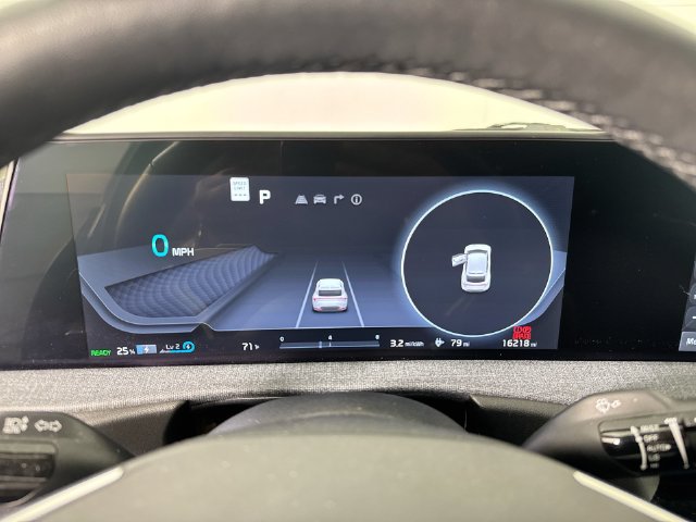 Certified 2024 Kia EV6 Light AWD/4WD image 19