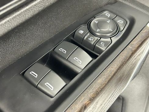 Used 2021 GMC Sierra 3500 Denali image 36