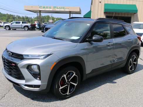 Used 2023 Chevrolet TrailBlazer RS w/ Convenience Package AWD/4WD image 1