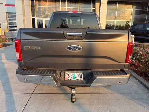 Used 2016 Ford F150 XLT w/ Equipment Group 302A Luxury AWD/4WD image 3