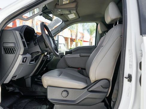 Used 2022 Ford F250 XL w/ STX Appearance Package image 19