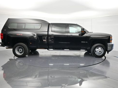 Used 2019 Chevrolet Silverado 3500 W/T w/ WT Convenience Package AWD/4WD image 4