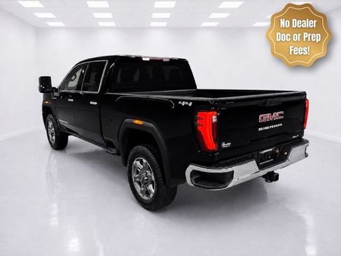 Used 2026 GMC Sierra 2500 SLT w/ SLT Convenience Package AWD/4WD image 3