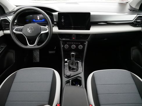 Certified 2025 Volkswagen Taos S image 10