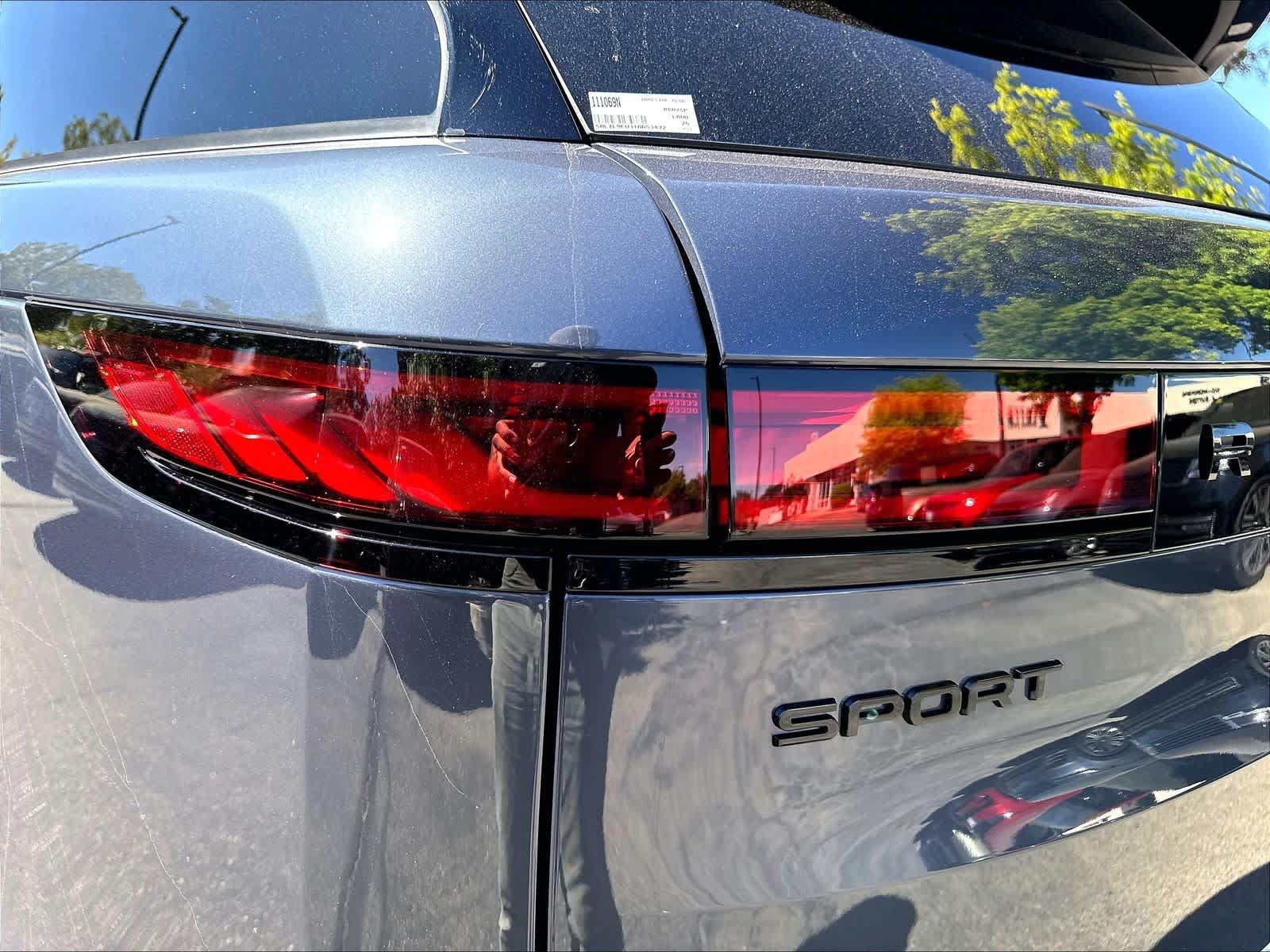New 2026 Land Rover Range Rover Sport Dynamic SE AWD/4WD image 25