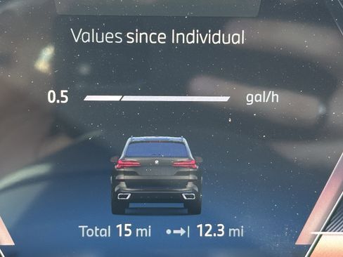 Used 2026 BMW X5 xDrive40i image 21