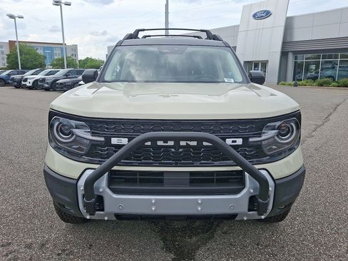 New 2025 Ford Bronco Sport Badlands w/ Sasquatch Badlands Package image 2