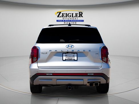 Certified 2023 Hyundai Palisade Limited AWD/4WD image 6