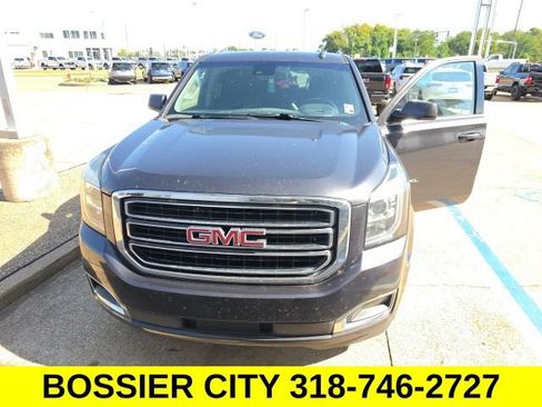 Used 2018 GMC Yukon XL SLE w/ SLE Value Package RWD image 2