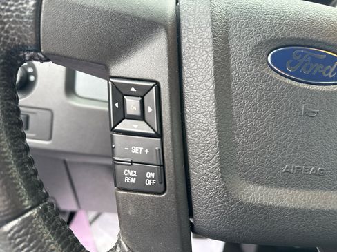 Used 2011 Ford F150 XLT w/ XLT Chrome Pkg image 13