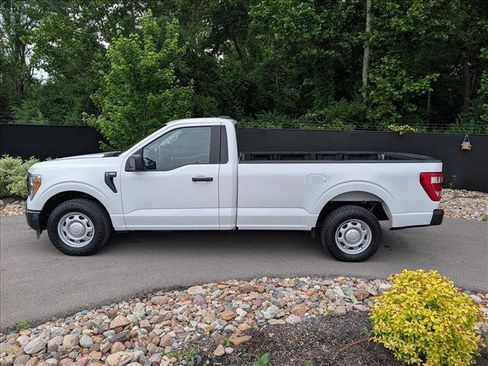 Used 2021 Ford F150 XL RWD image 2