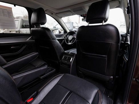 Used 2024 MAZDA CX-90 Plug-In Hybrid w/ Premium Pkg image 29