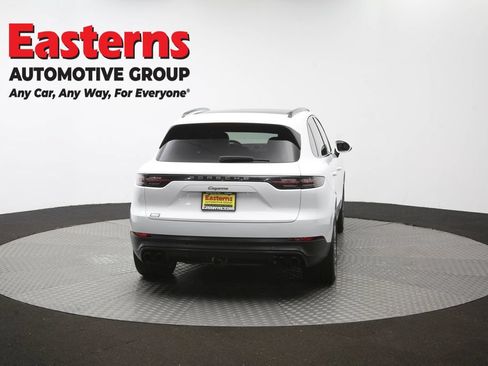 Used 2023 Porsche Cayenne Platinum Edition AWD/4WD image 46