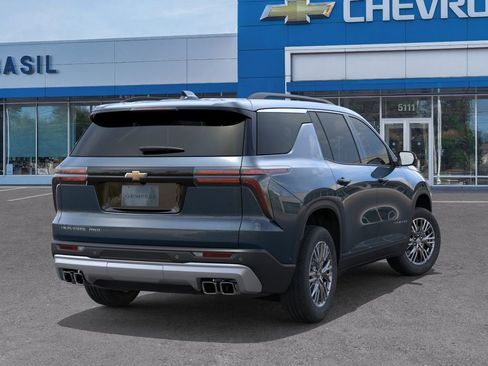 New 2026 Chevrolet Traverse LT w/ LPO, Floor Liner Package AWD/4WD image 4