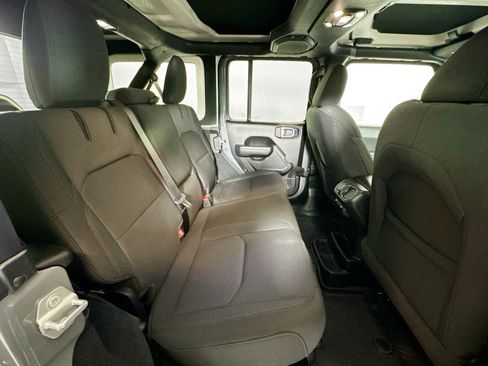 Used 2023 Jeep Wrangler Unlimited w/ 8.4" Radio Group image 25