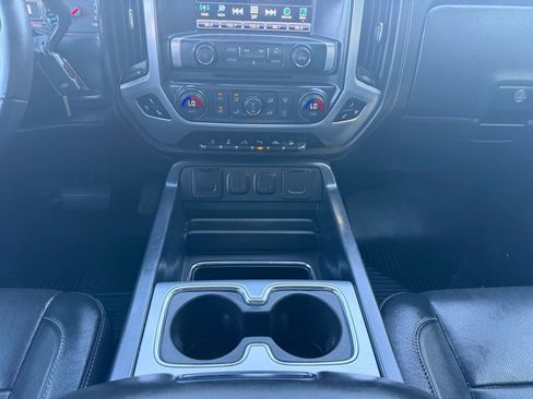 Used 2018 GMC Sierra 1500 SLT w/ SLT Premium Package image 38