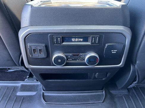 Used 2020 Ford Expedition XLT w/ Equipment Group 202A image 31