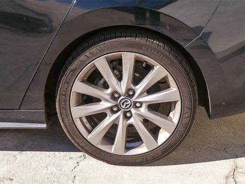 Used 2020 MAZDA MAZDA3 Sedan w/ Select Package image 6