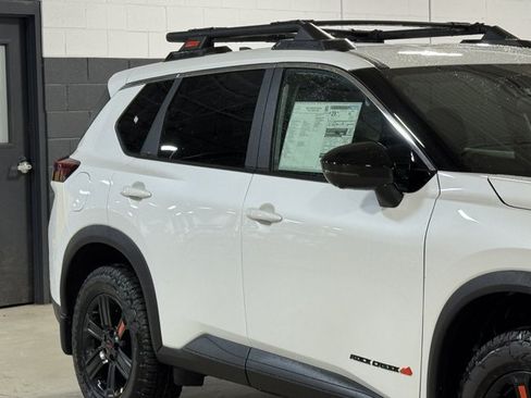 New 2026 Nissan Rogue SV w/ Rock Creek Premium Package AWD/4WD image 4